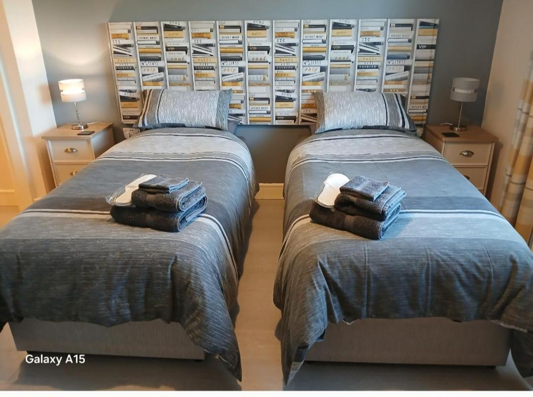 Swift Half Apartment Баликонъл Екстериор снимка